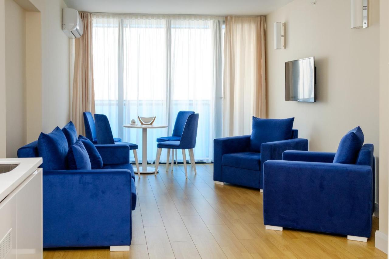 Manco Apartments Batumi Luaran gambar