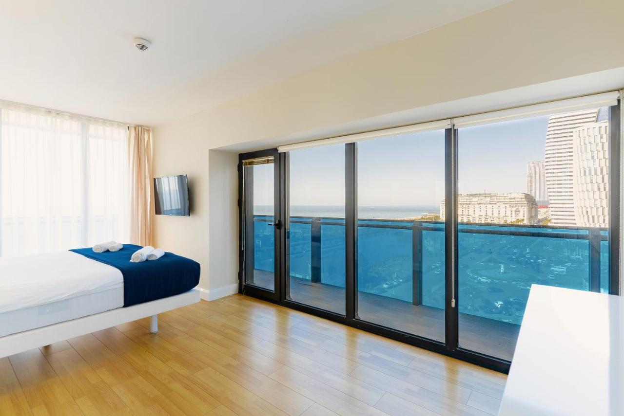 Manco Apartments Batumi Luaran gambar