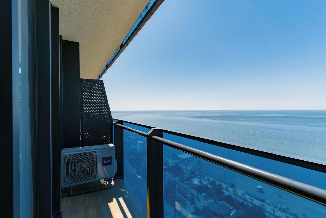 Manco Apartments Batumi Luaran gambar