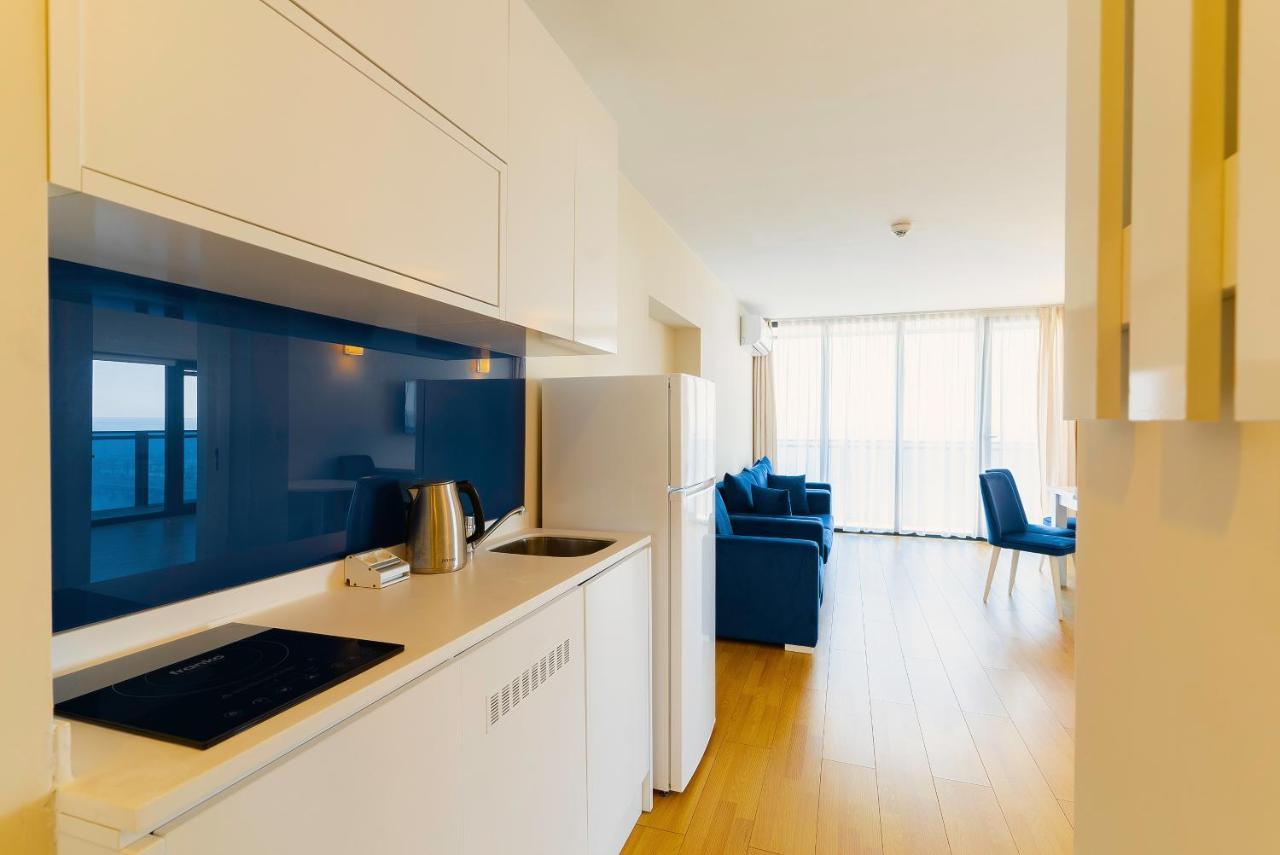 Manco Apartments Batumi Luaran gambar