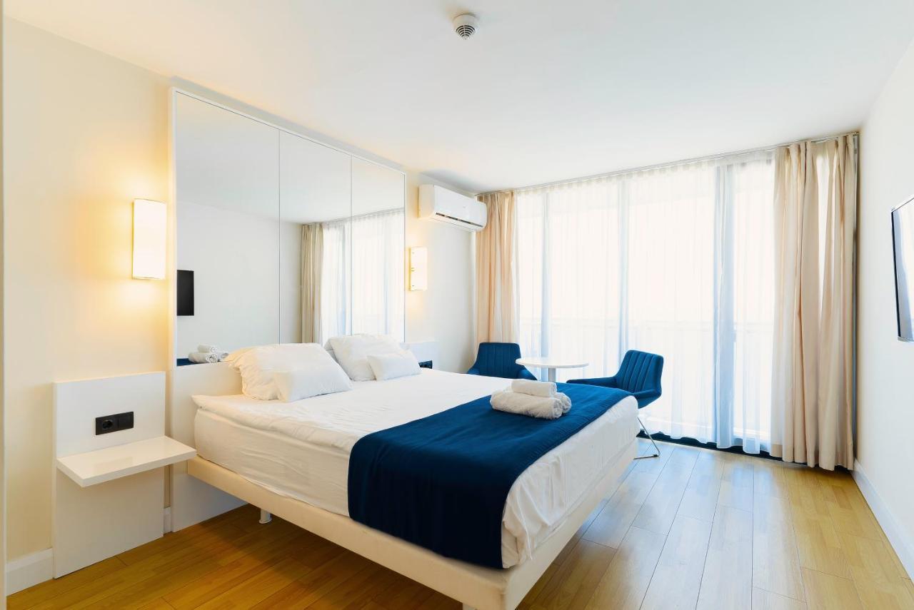 Manco Apartments Batumi Luaran gambar