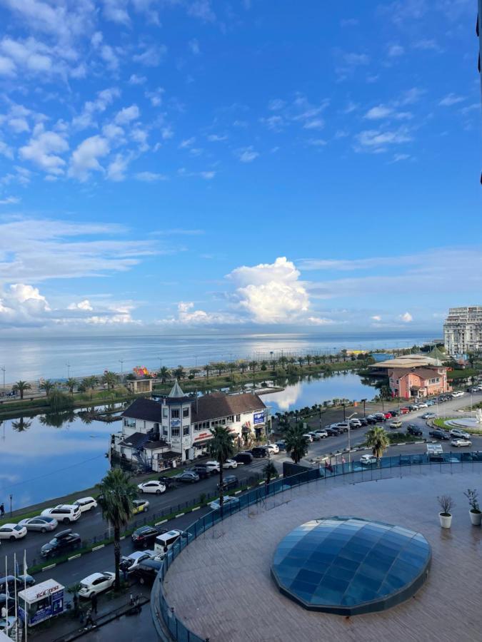 Manco Apartments Batumi Luaran gambar