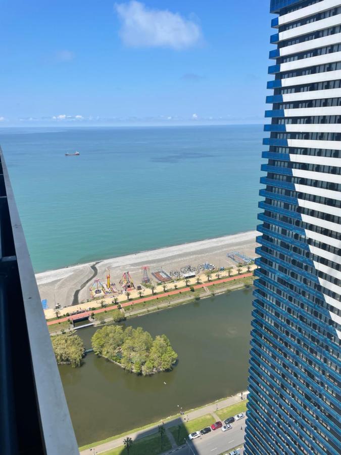 Manco Apartments Batumi Luaran gambar